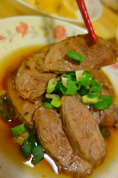 回田香：1031220[官本金文愛台灣]台中市北區回田香用心做的料理感動您我的心回歸家鄉道地香甜的好滋味