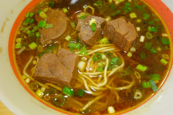 回田香：1031220[官本金文愛台灣]台中市北區回田香用心做的料理感動您我的心回歸家鄉道地香甜的好滋味