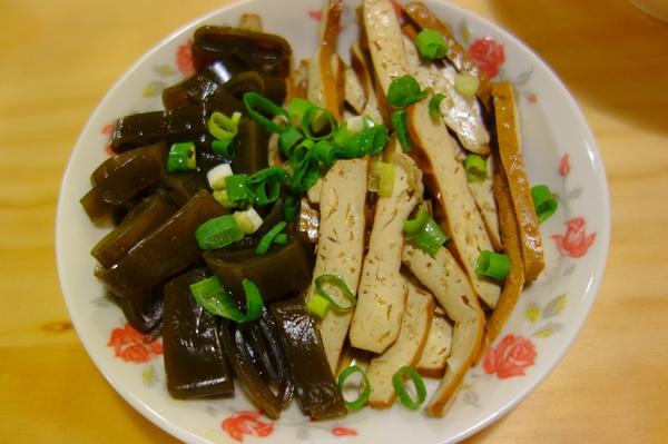 回田香：1031220[官本金文愛台灣]台中市北區回田香用心做的料理感動您我的心回歸家鄉道地香甜的好滋味