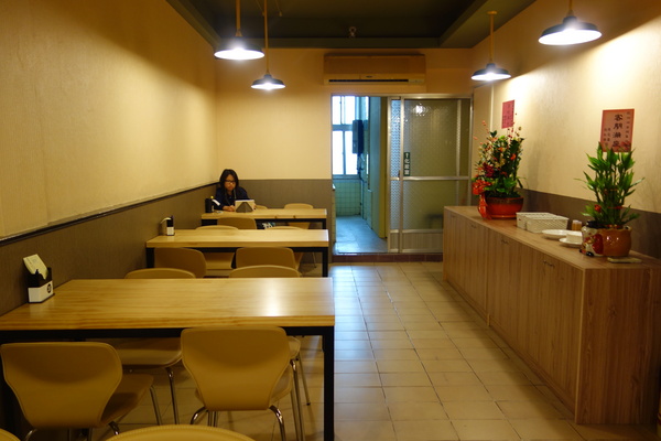 回田香：1031220[官本金文愛台灣]台中市北區回田香用心做的料理感動您我的心回歸家鄉道地香甜的好滋味