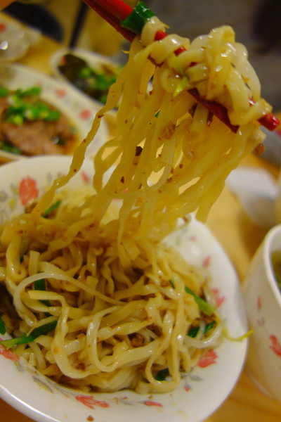 回田香：1031220[官本金文愛台灣]台中市北區回田香用心做的料理感動您我的心回歸家鄉道地香甜的好滋味