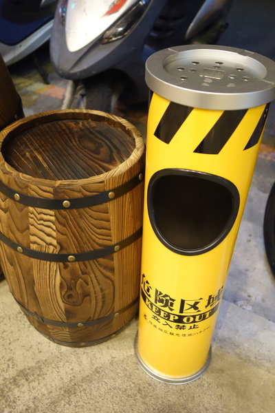 義樓Italiano：1031223[官本金文愛台灣]台中市北區與P小姐一起嗜賣嚐鮮義樓Italiano時尚工業風美味比薩魂還有燉飯與義大利麵