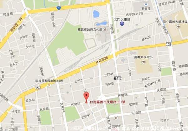 阿美臭豆腐:【美食特搜。嘉義市】阿美臭豆腐。蓬鬆酥軟的臭豆腐 胡椒粉和中藥粉伴味