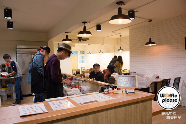 Waffle Please 比利時列日鬆餅專賣店：【邀約|Waffle Please】巷弄甜香中實現的男孩比利時鬆餅創業夢