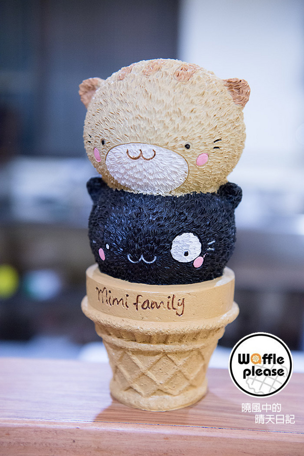 Waffle Please 比利時列日鬆餅專賣店：【邀約|Waffle Please】巷弄甜香中實現的男孩比利時鬆餅創業夢