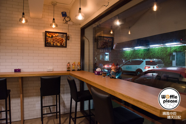 Waffle Please 比利時列日鬆餅專賣店：【邀約|Waffle Please】巷弄甜香中實現的男孩比利時鬆餅創業夢