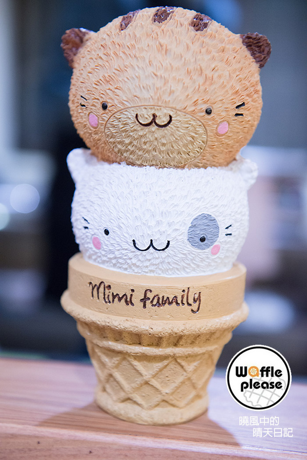 Waffle Please 比利時列日鬆餅專賣店：【邀約|Waffle Please】巷弄甜香中實現的男孩比利時鬆餅創業夢