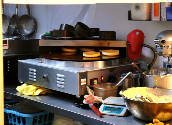 Naked 6:台中咖啡館 ❤ Naked 6