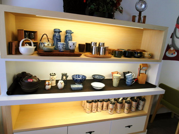 Naked 6:台中咖啡館 ❤ Naked 6