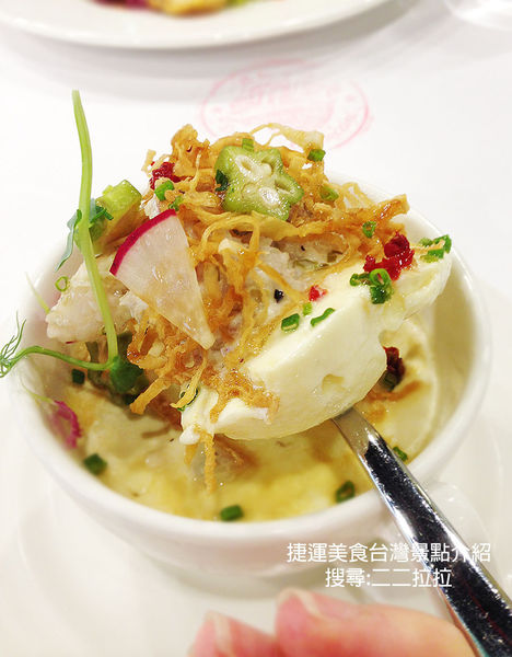 純焠炙烤牛排(中美村店)：桃園 ▉純粹炙烤牛排。完整菜單。朝聖！3C通路燦坤集團開起牛排館啦~/桃園美食、中壢美食