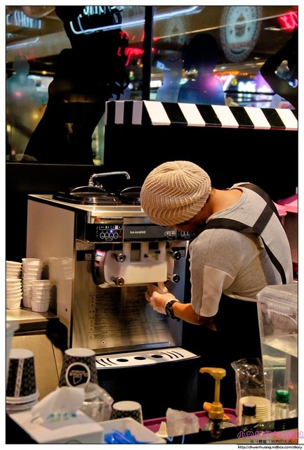 GLAMAIR：【美食♥台北】☼GLAM AIR韓國棉花糖霜淇淋 ☼ 療癒系的霜淇淋看了就有好心情♥♥