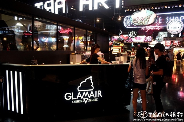 GLAMAIR:【台北】GLAM AIR--浪漫彩虹棉花糖和濃郁香蕉霜淇淋~
