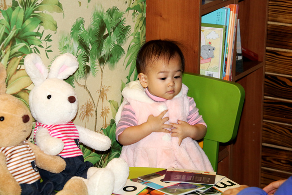 月牙兒民宿：屏東縣●東港-月牙兒旅宿~讓人賓至如歸的溫馨民宿~還有可愛小小店長呦！❤❤❤