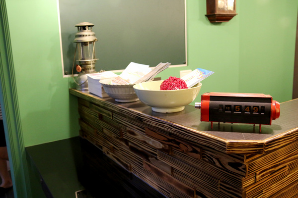 月牙兒民宿：屏東縣●東港-月牙兒旅宿~讓人賓至如歸的溫馨民宿~還有可愛小小店長呦！❤❤❤