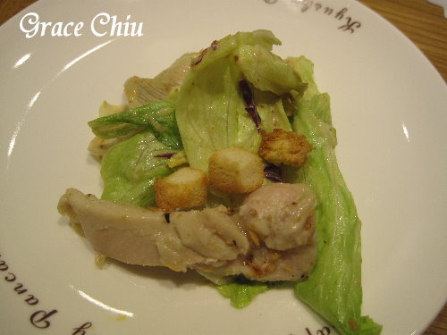 九州鬆餅~日和野菜雞肉沙拉