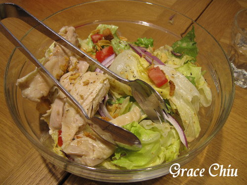 日和野菜雞肉沙拉~九州鬆餅