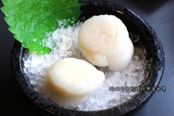 九濤石頭火鍋:淡水美食『九濤石頭火鍋』淡水老街/大塊牛排旁/自製手工沙茶/淡水捷運站