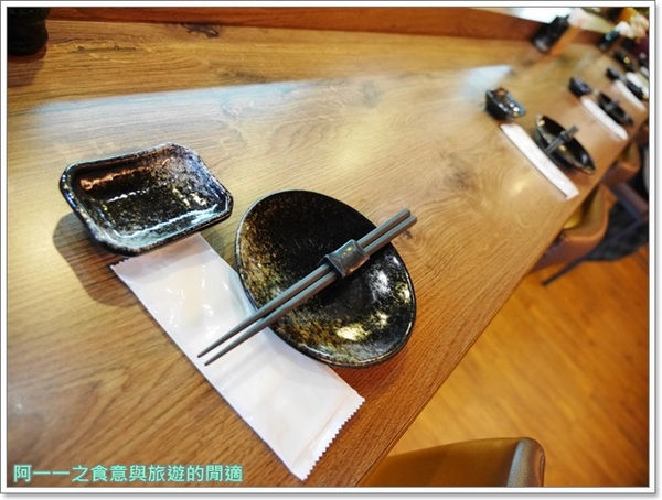 鮨匠手作壽司：台中美食 鮨匠手作壽司～驚喜連連的創意日式料理 平價享受