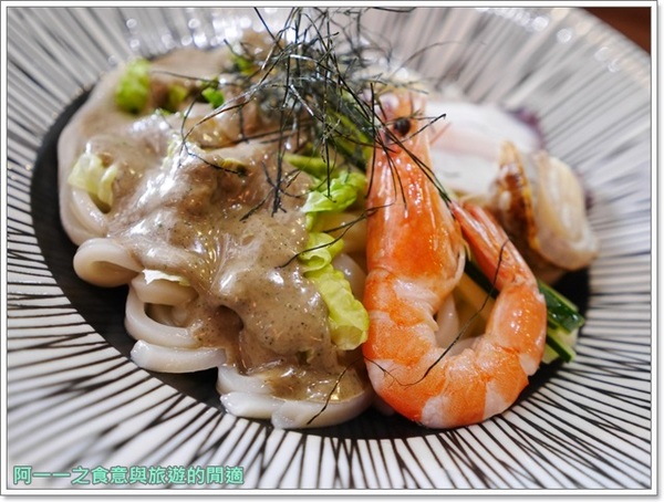 鮨匠手作壽司：台中美食 鮨匠手作壽司～驚喜連連的創意日式料理 平價享受