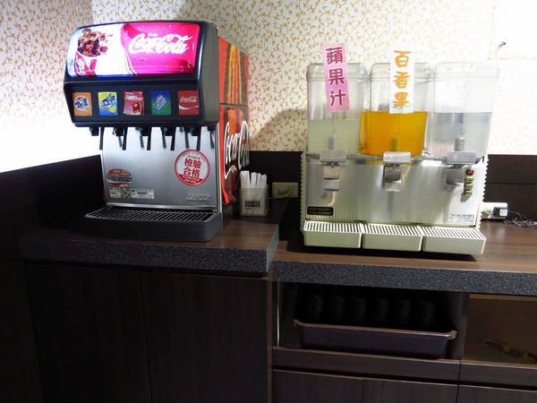 【新莊火鍋】二木坊日式涮涮鍋火鍋店-活蝦群舞美味鮮甜