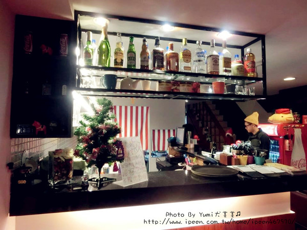 艾德華貝拉美式廚房:【邀稿】台中北區五常街餐廳!推薦→手工桿皮美味披薩讓我念念不忘@艾德華貝拉美式廚房E& B Kitchen