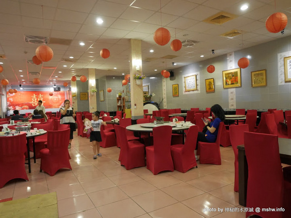 禪與松休閒養生會館：【景點】南投禪與松休閒養身會館@水里 : 最後的秘境？! 私人招待所變身檜木屋度假山莊