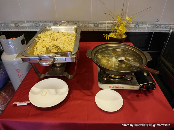 禪與松休閒養生會館：【景點】南投禪與松休閒養身會館@水里 : 最後的秘境？! 私人招待所變身檜木屋度假山莊