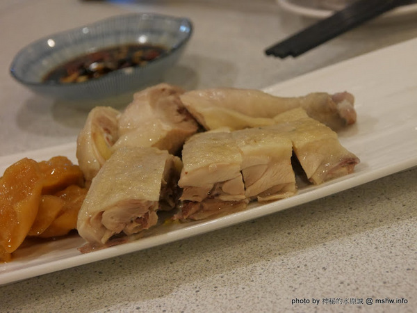 禪與松休閒養生會館：【景點】南投禪與松休閒養身會館@水里 : 最後的秘境？! 私人招待所變身檜木屋度假山莊