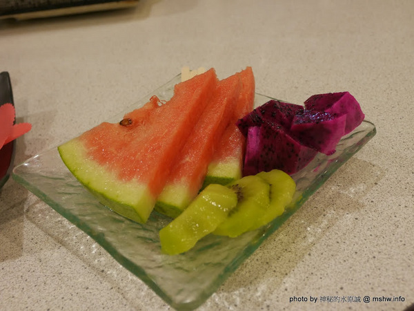 禪與松休閒養生會館：【景點】南投禪與松休閒養身會館@水里 : 最後的秘境？! 私人招待所變身檜木屋度假山莊