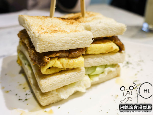 【台北早午餐】【北捷江子翠站】就是要吃早餐-板橋特色早午餐名店．碳烤三明治/創意熱炒料理/板橋美食/捷運江子翠美食