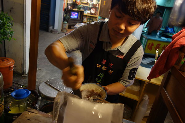 清水堂愛玉專賣店:台南中西區 清水堂愛玉冰 特色金牌料理愛玉冰 紅豆湯冰芋頭又迷又香又好吃