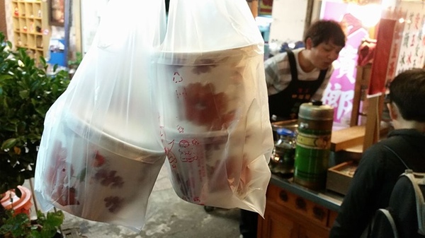 清水堂愛玉專賣店:台南中西區 清水堂愛玉冰 特色金牌料理愛玉冰 紅豆湯冰芋頭又迷又香又好吃