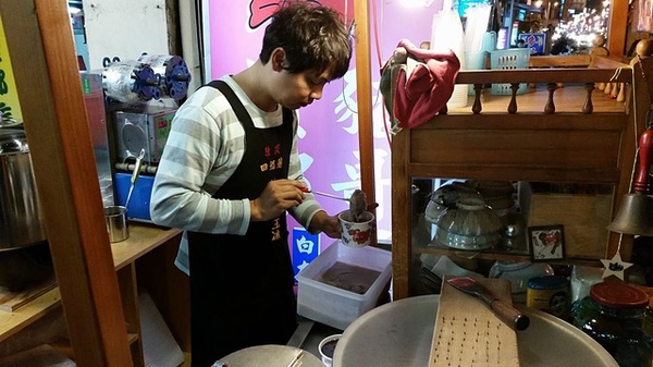 清水堂愛玉專賣店:台南中西區 清水堂愛玉冰 特色金牌料理愛玉冰 紅豆湯冰芋頭又迷又香又好吃