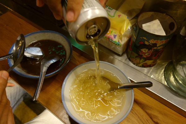 清水堂愛玉專賣店:台南中西區 清水堂愛玉冰 特色金牌料理愛玉冰 紅豆湯冰芋頭又迷又香又好吃