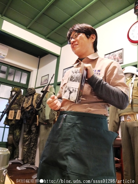 麗貞館軍事主題餐廳：【美食特搜。屏東市】麗貞館軍事主題餐廳。軍事主題結合眷村文化 不衝突的美味交流