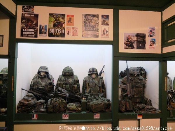 麗貞館軍事主題餐廳：【美食特搜。屏東市】麗貞館軍事主題餐廳。軍事主題結合眷村文化 不衝突的美味交流