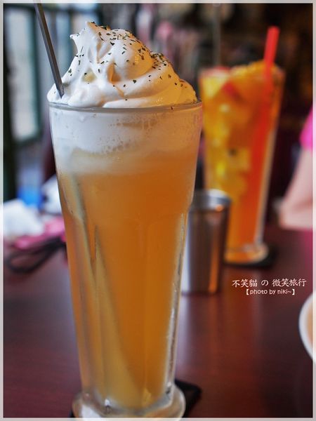 麗貞館軍事主題餐廳