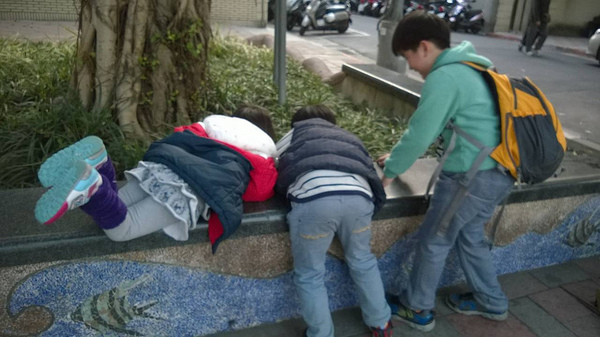 鄰居家 NEXT DOOR 松菸店：遊。北市信義區。親子人妻團 1月小聚會 松煙文創 & Next Door 鄰居家 美義式料理