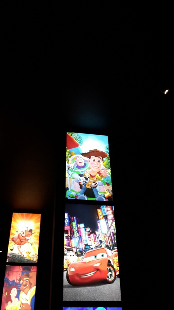 鄰居家 NEXT DOOR 松菸店：遊。北市信義區。親子人妻團 1月小聚會 松煙文創 & Next Door 鄰居家 美義式料理