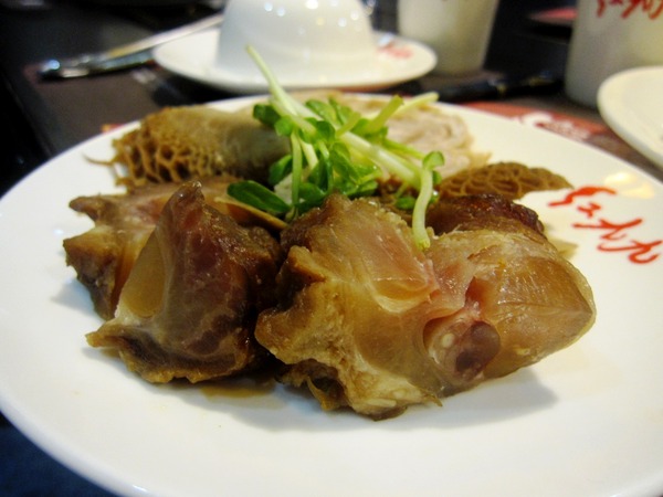 紅九九個人式麻辣鍋(原禎記館)：＊口碑券＊紅九九個人式麻辣鍋 : 精緻食材與湯底,滷水拼盤讚