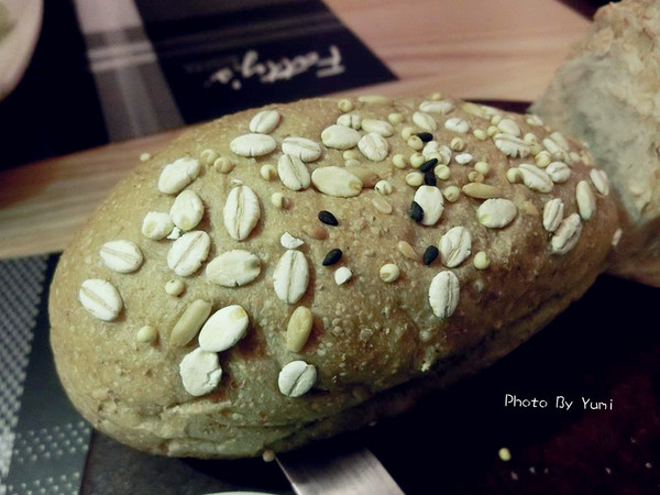 Fattys義式創意餐廳(公益店)：【邀稿】台中公益路美食!燈光美氣氛佳♥質感系義式餐廳 @Fatty's義式創意餐廳(公益店)