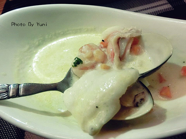 Fattys義式創意餐廳(公益店)：【邀稿】台中公益路美食!燈光美氣氛佳♥質感系義式餐廳 @Fatty's義式創意餐廳(公益店)