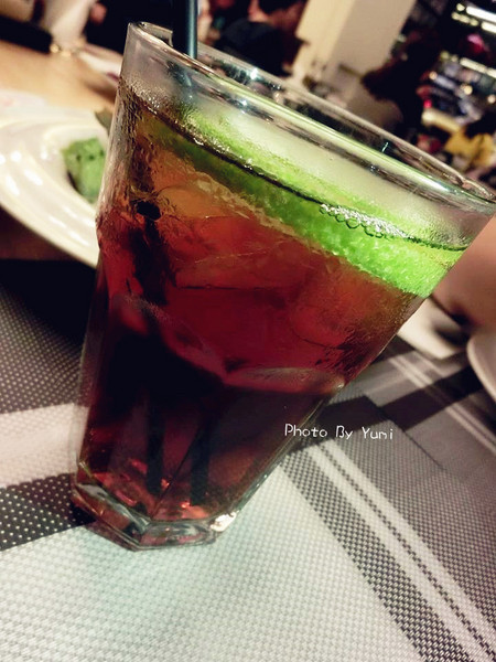 Fattys義式創意餐廳(公益店)：【邀稿】台中公益路美食!燈光美氣氛佳♥質感系義式餐廳 @Fatty's義式創意餐廳(公益店)