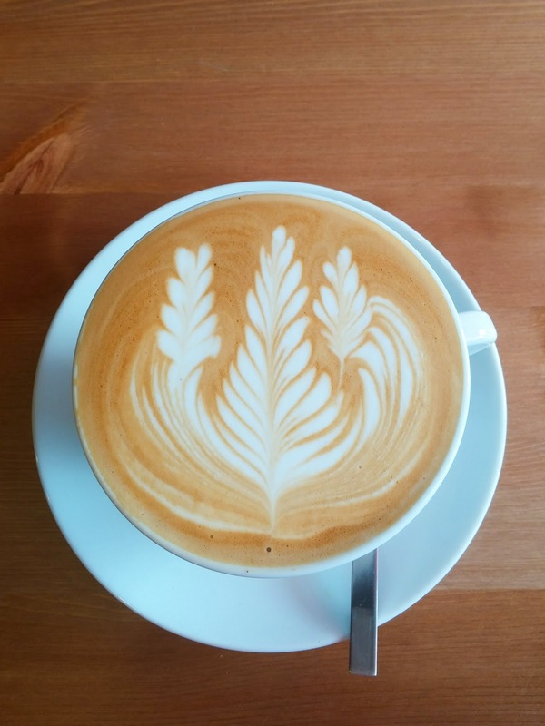 習作咖啡部：桃園市桃園區 [習作咖啡部] 巷弄飄出咖啡香