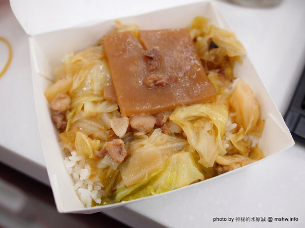 正老店阿美高麗菜飯:【食記】彰化正老店阿美高麗菜飯.筒仔米糕@北斗 : 肉燥飯+高麗菜+豬皮,在地人都愛這個嗎?我怕怕啦><