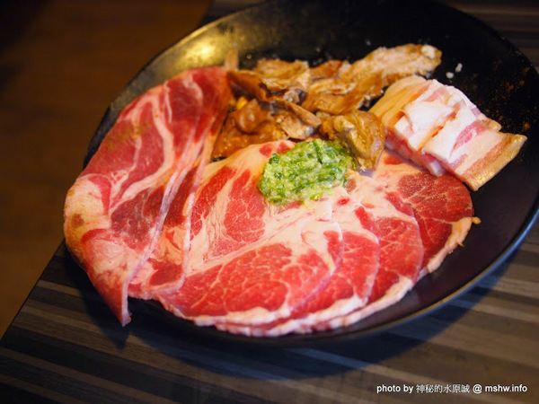 日月燒烤：【食記】台中日月燒烤@西區草悟道捷運BRT科博館 : 燒烤吃到飽~最美味的是炸物!!美玉白醬酥雞最高~~