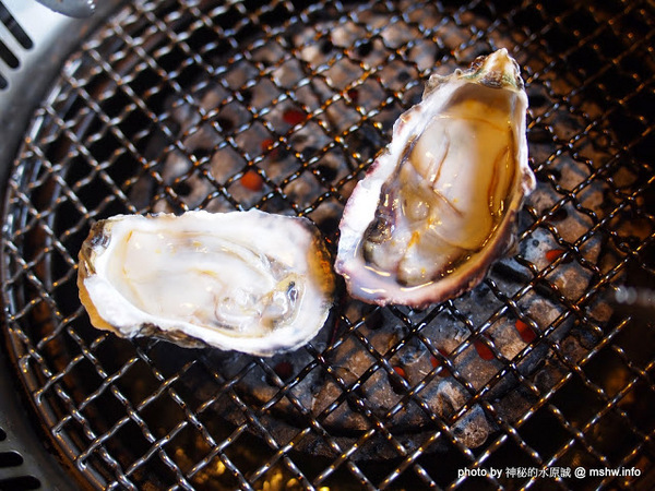 日月燒烤：【食記】台中日月燒烤@西區草悟道捷運BRT科博館 : 燒烤吃到飽~最美味的是炸物!!美玉白醬酥雞最高~~