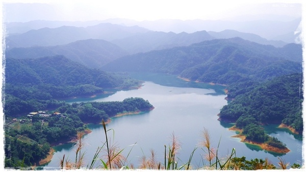 石碇鱷魚島：【新北◍•ᴗ•◍石碇】石碇鱷魚潭、潭腰景色攻略✯私房景點・絕美秘境石碇鱷魚島｜前往秘境路線走法大公開