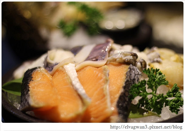 台北-捷運行天宮站-火鍋-極禾鍋物-火鍋推薦-冬天吃鍋-農安街-鴛鴦鍋-海陸鍋-霜降牛-海鮮-活跳蝦-牛奶鍋-涮涮鍋-個人鍋-34-5679-1