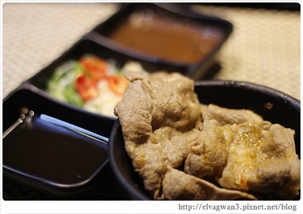 台北-捷運行天宮站-火鍋-極禾鍋物-火鍋推薦-冬天吃鍋-農安街-鴛鴦鍋-海陸鍋-霜降牛-海鮮-活跳蝦-牛奶鍋-涮涮鍋-個人鍋-38-5738-1